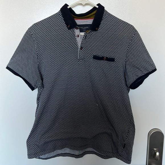 Size small, Ted Baker - Picture 1 of 2